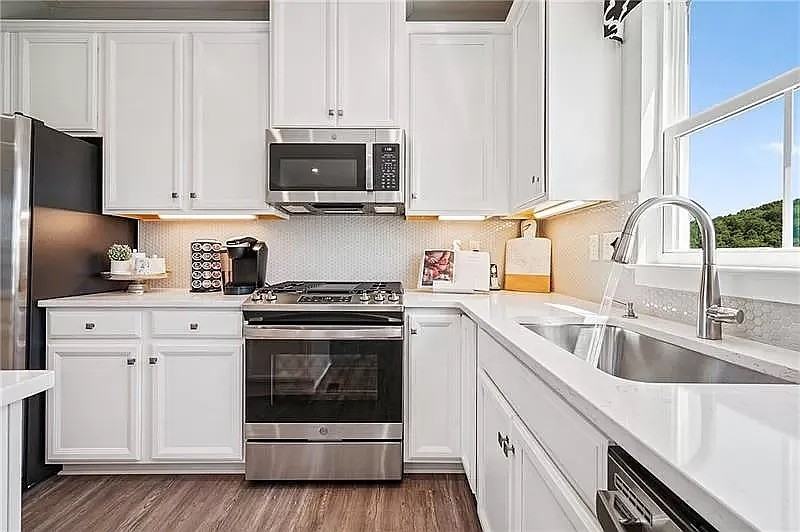 3000 Olivetre Dr #1 - Photo 6 of 28