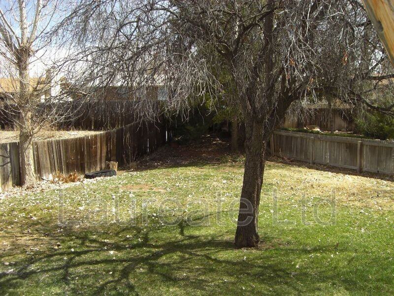 11536 E Center Dr - Photo 5 of 5