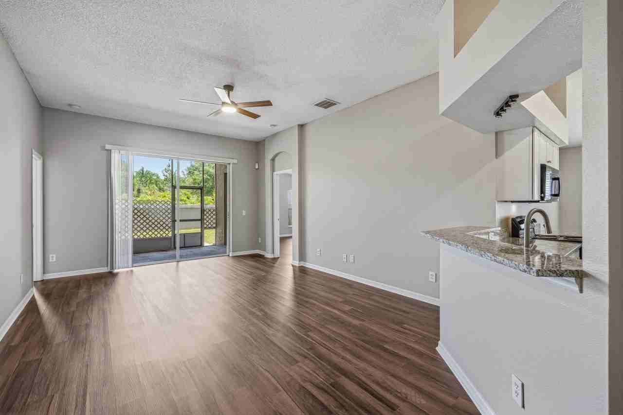 4505 Wild Plum Ln - Photo 7 of 24