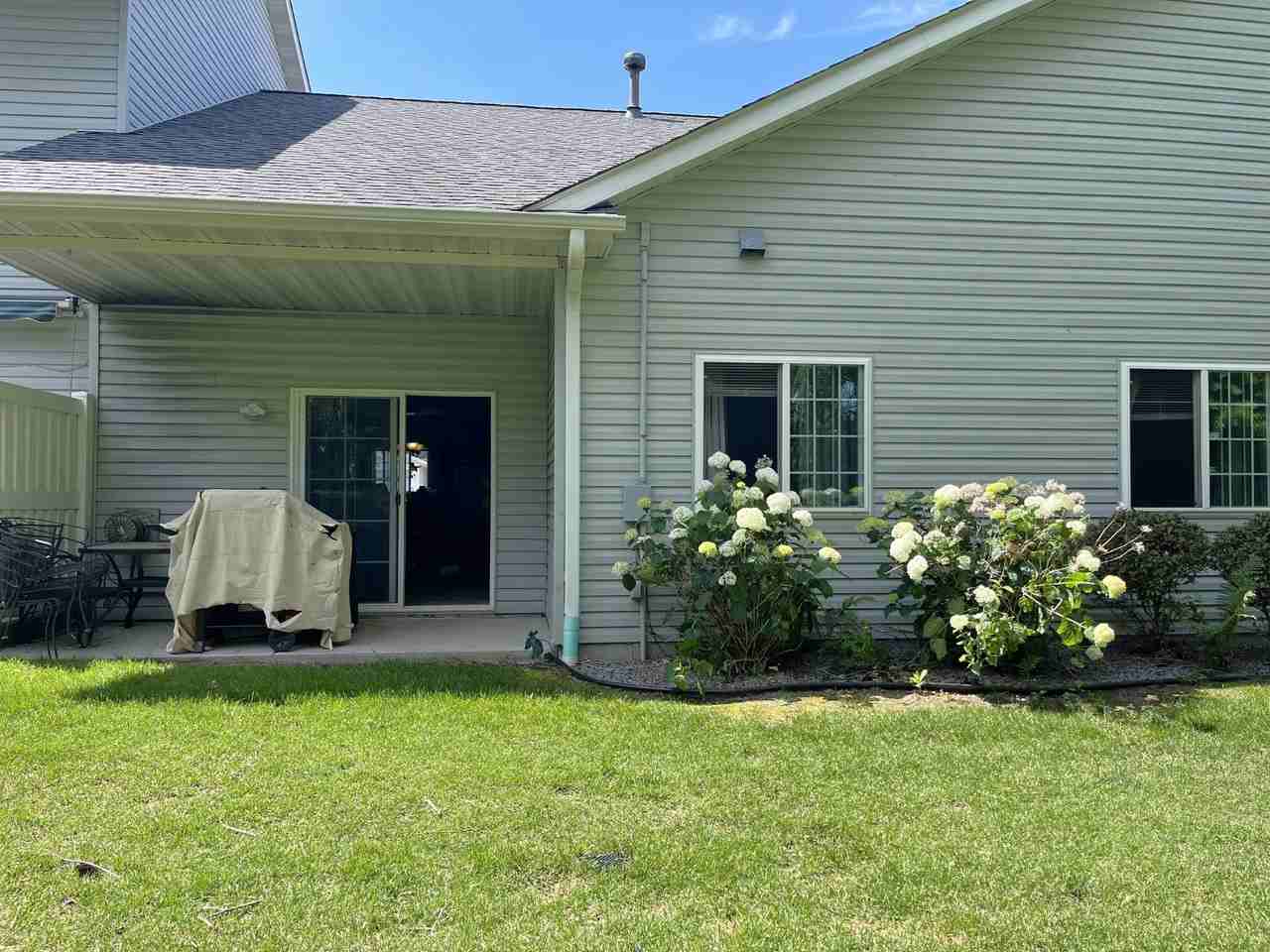 2852 Brewers Ln - Photo 2 of 19