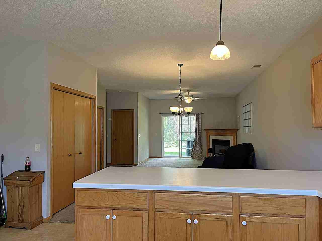 2852 Brewers Ln - Photo 7 of 19