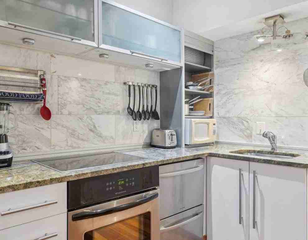 2213 South St #1 - Photo 2 of 10