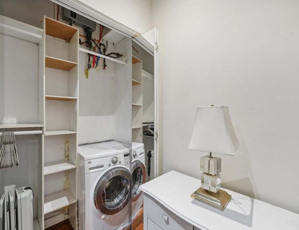 2213 South St #1 - Photo 4 of 10