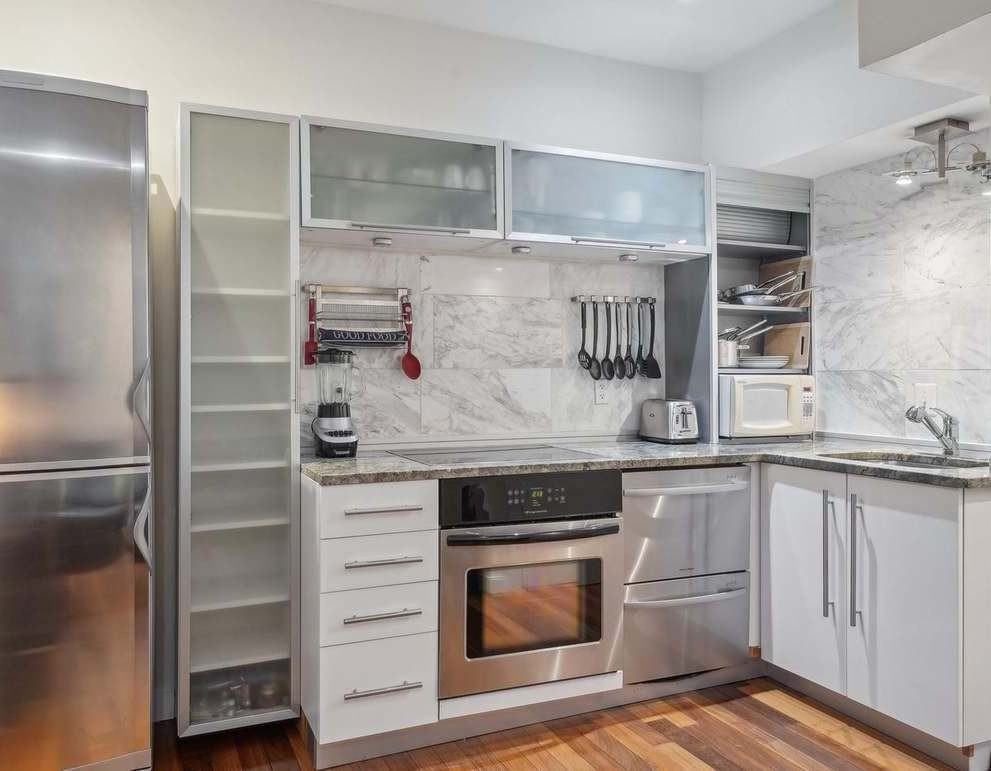 2213 South St #1 - Photo 7 of 10