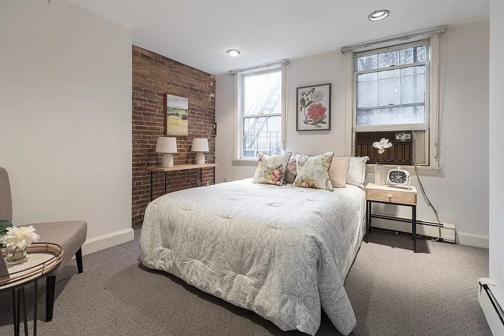 4 Derne St #2 - Photo 6 of 10
