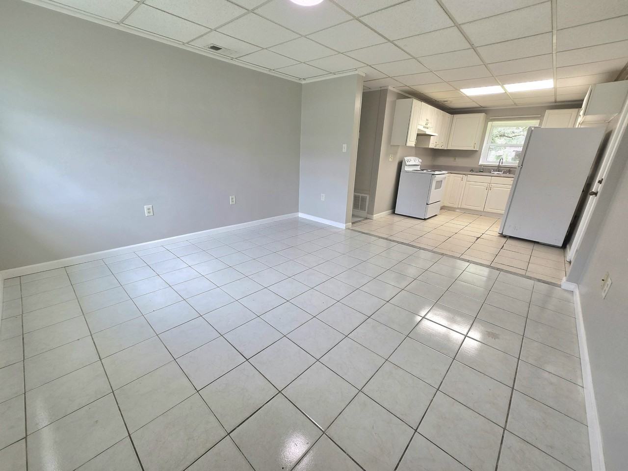 56 Norwood Dr - Photo 4 of 15