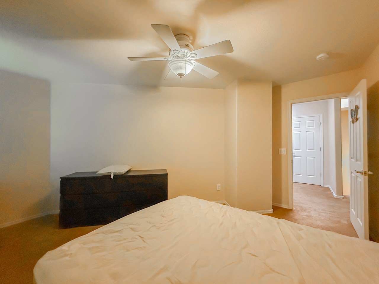 1147 Mary Dr - Photo 7 of 19