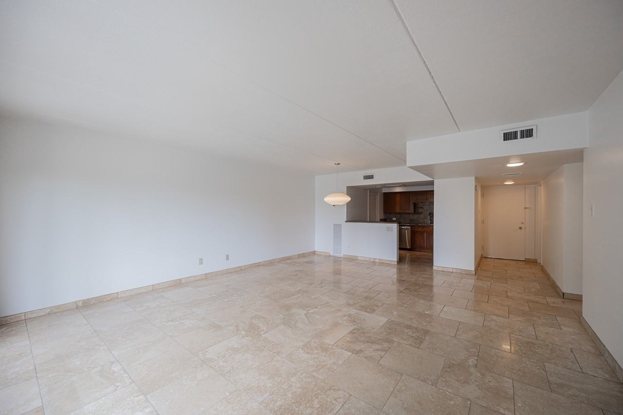 6502 N Central Ave #C103 - Photo 4 of 38