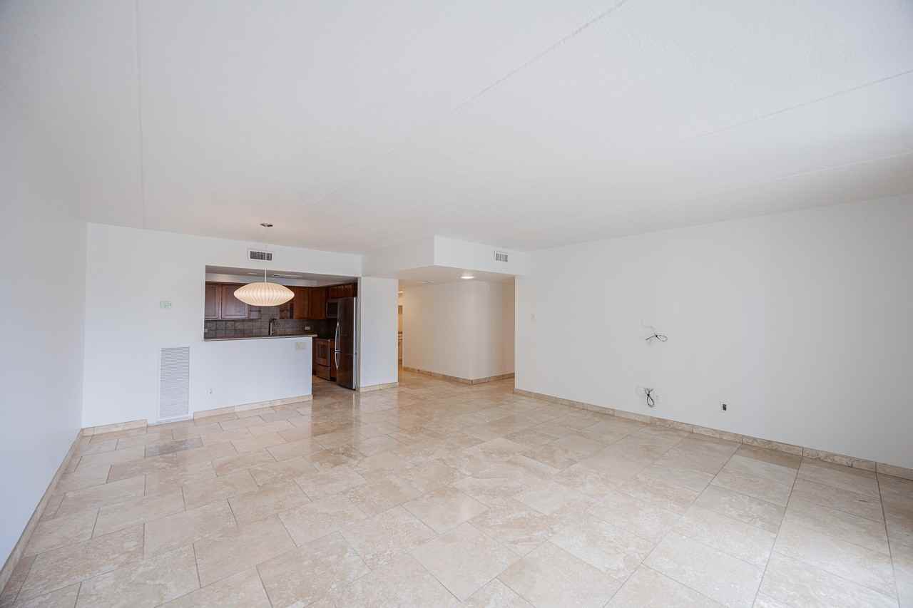 6502 N Central Ave #C103 - Photo 5 of 38