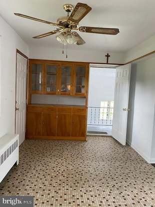 8221 Greenwich Rd - Photo 3 of 14