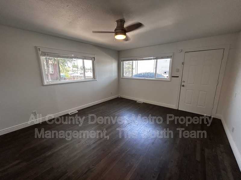 71 Del Mar Cir - Photo 4 of 11