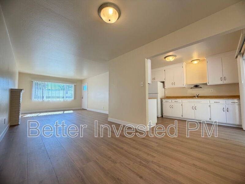 206 Rosemary Ln - Photo 2 of 26
