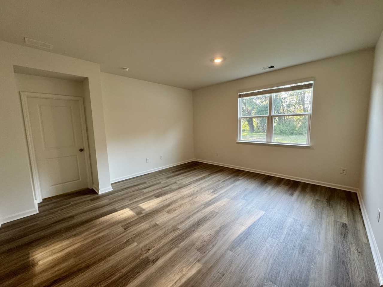 648 Choctaw Dr - Photo 2 of 23