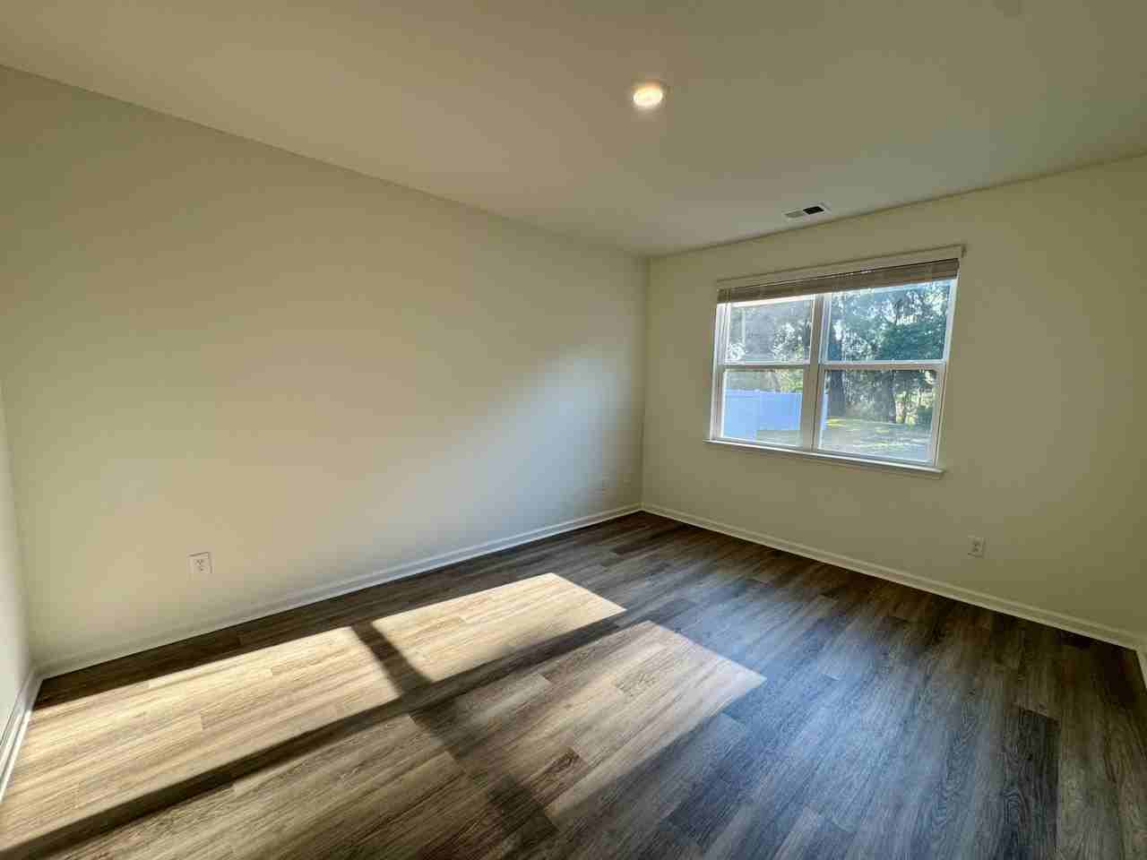 648 Choctaw Dr - Photo 6 of 23