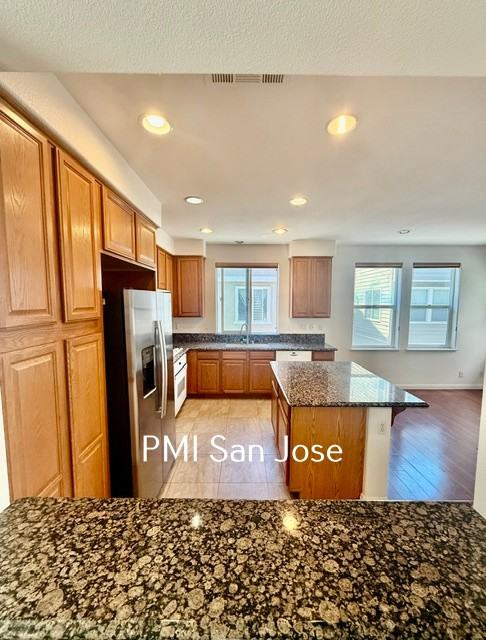 1652 Salamoni Ct - Photo 3 of 16