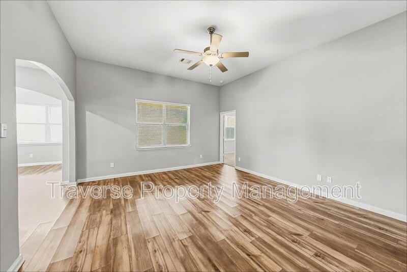 309 Bearman Dr - Photo 5 of 26