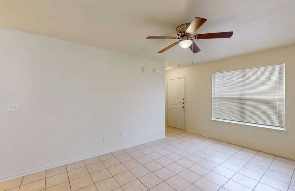 2813 Cantabrian Dr - Photo 5 of 25
