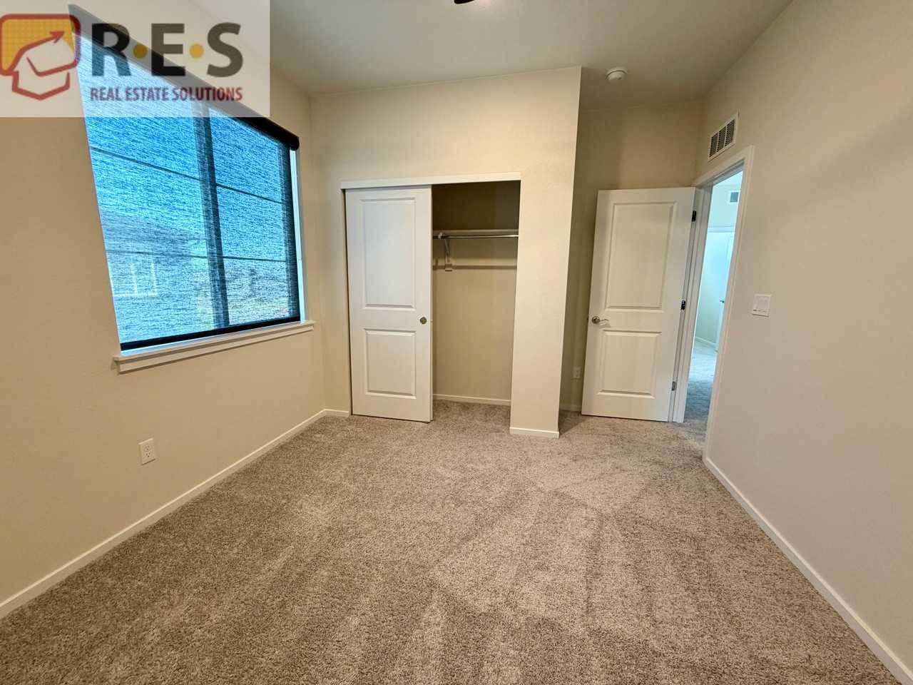 23630 E 41st Ave - Photo 4 of 12
