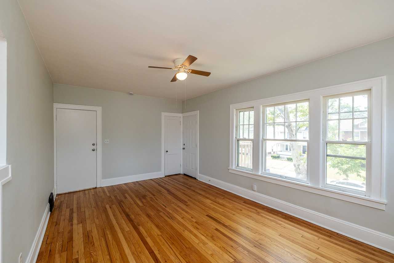 3565 W 120Th St - Photo 6 of 16