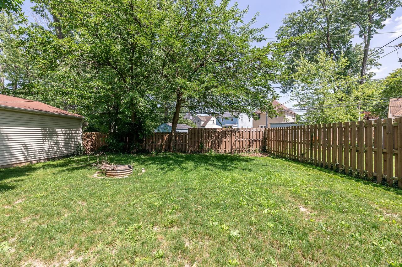 3421 W 159Th St - Photo 2 of 20