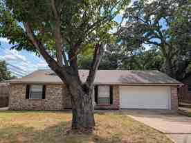 1820 Warren Ln - Photo 1 of 1