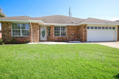 4658 Sunsail Cir - Photo 1 of 1