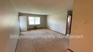 featured image of 52 Candlewood Ct