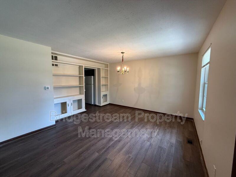 1444 Minstrel Dr #A - Photo 4 of 7
