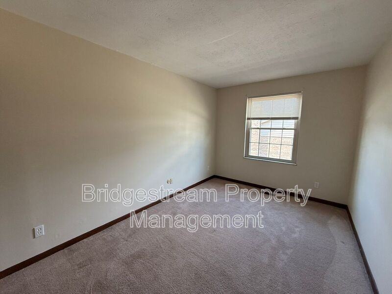 1444 Minstrel Dr #A - Photo 6 of 7
