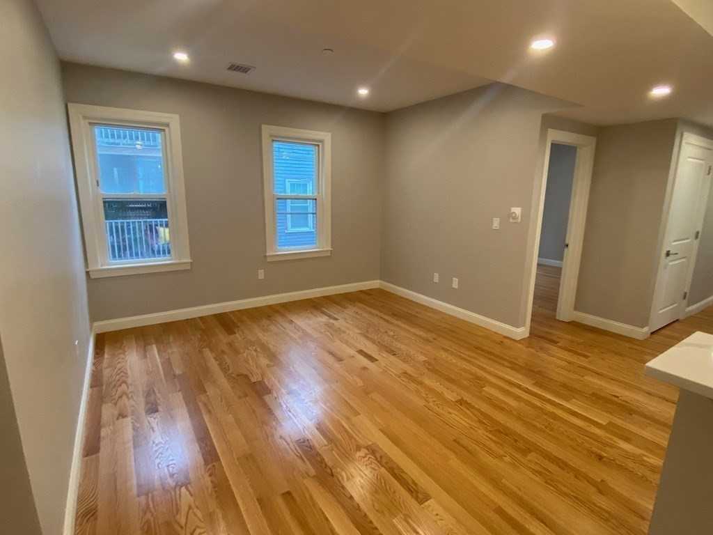 101 Pleasant St #3 - Photo 2 of 10