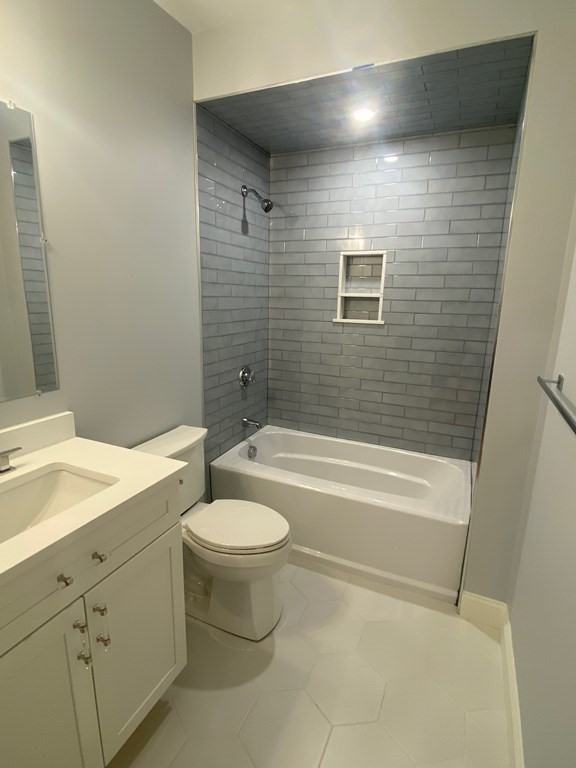101 Pleasant St #3 - Photo 5 of 10