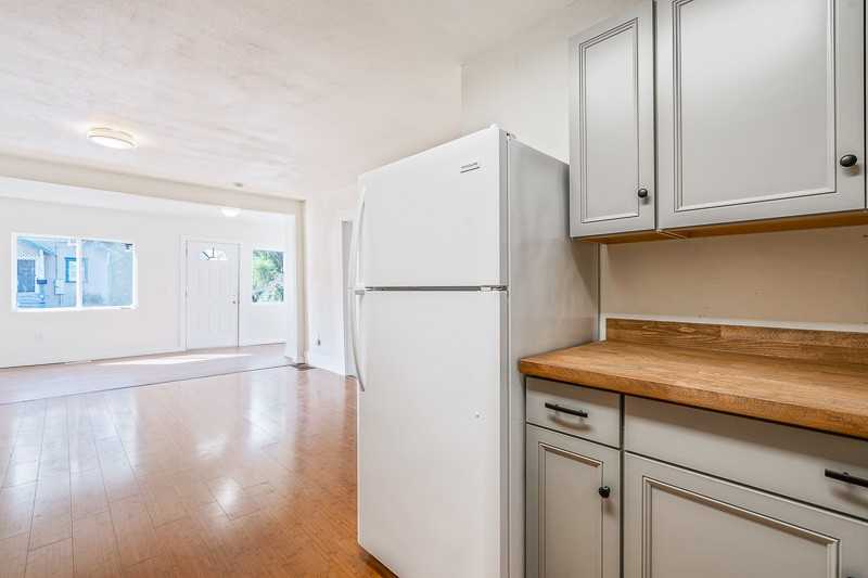 1537 Salem Ave Se #A - Photo 2 of 16