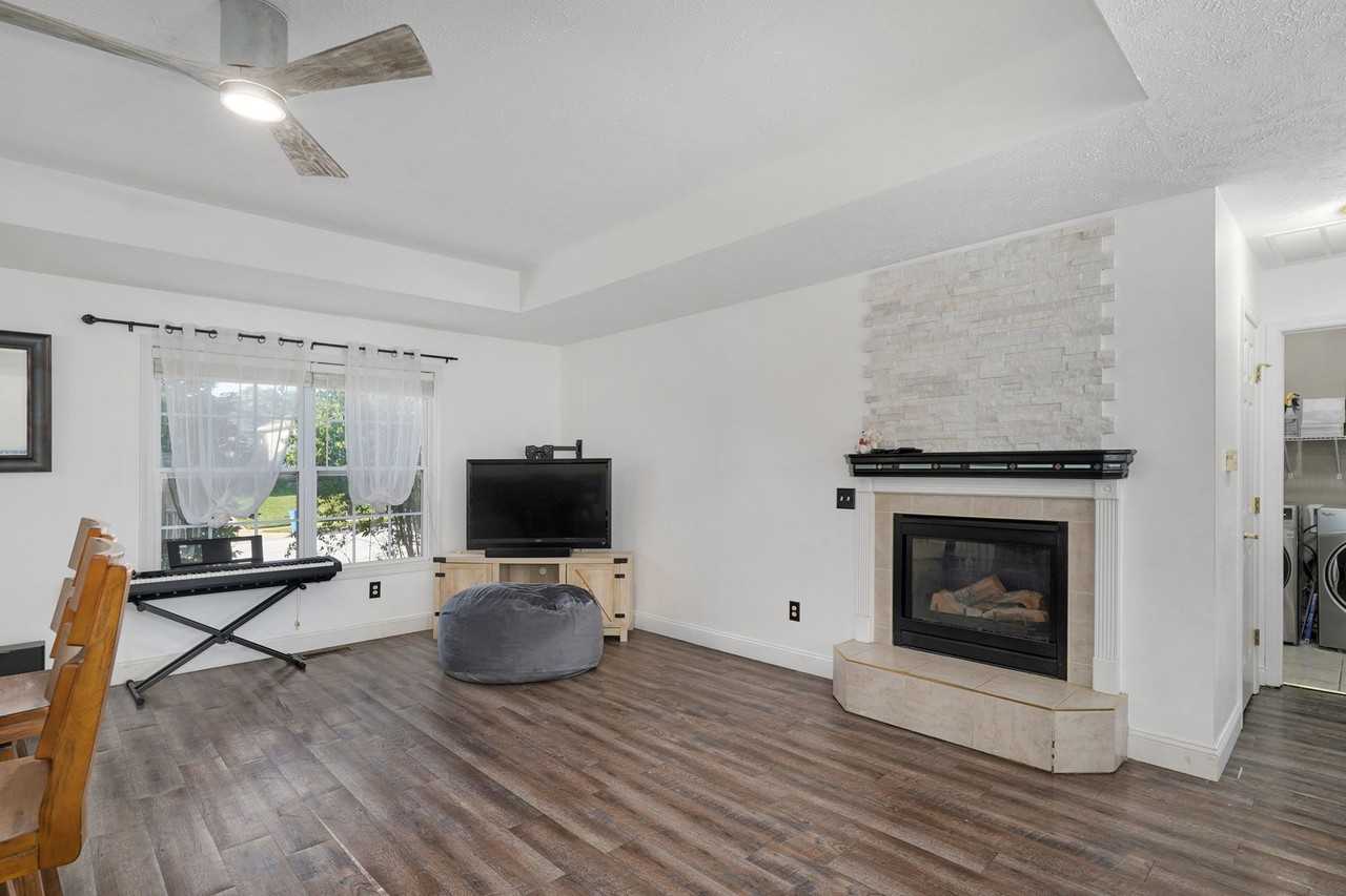710 Silver Streak Rd #NA - Photo 2 of 20