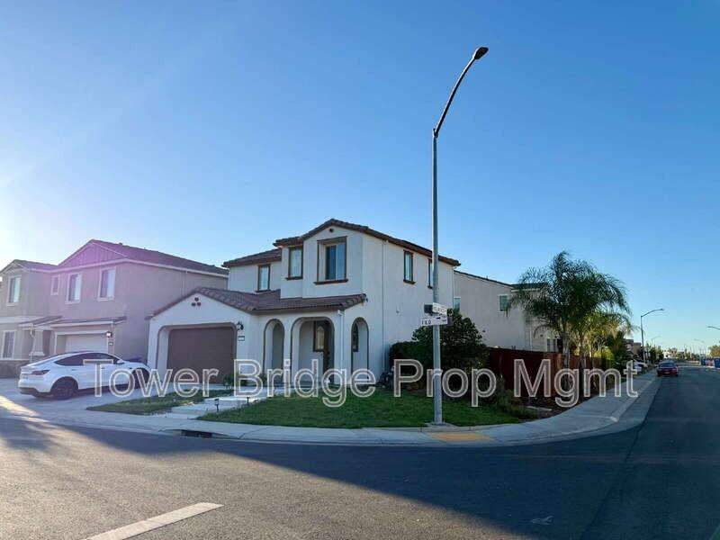 7387 Filo Way - Photo 2 of 4