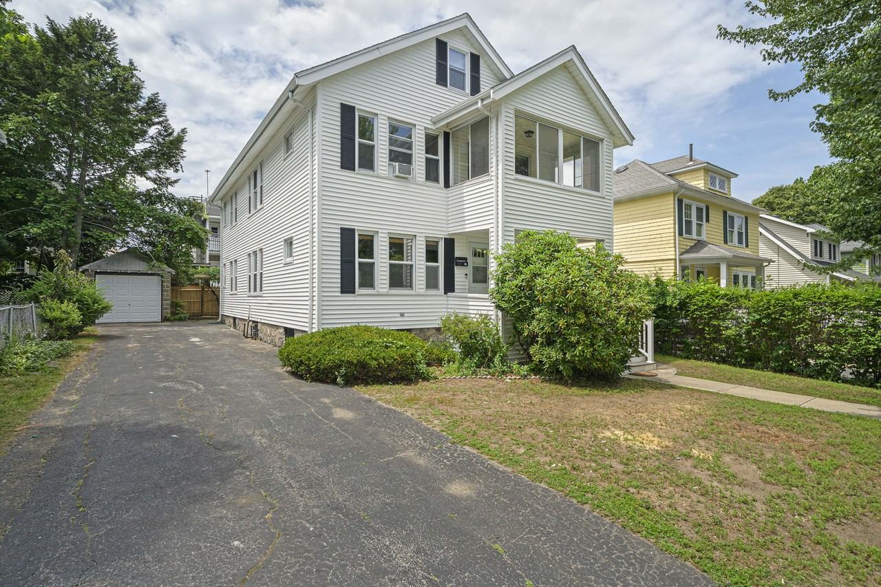104 Greaton Rd #2
