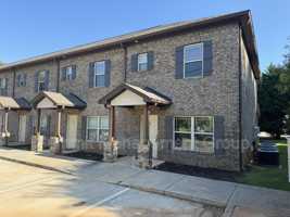 featured image of 860 S Harkness St