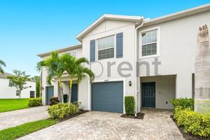 featured image of 15067 Wildflower Cir