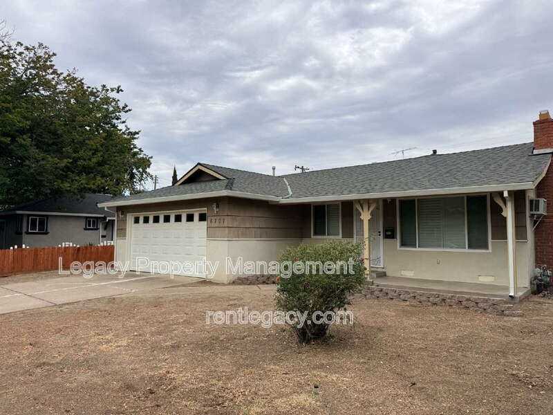 6701 21st St - Photo 2 of 24