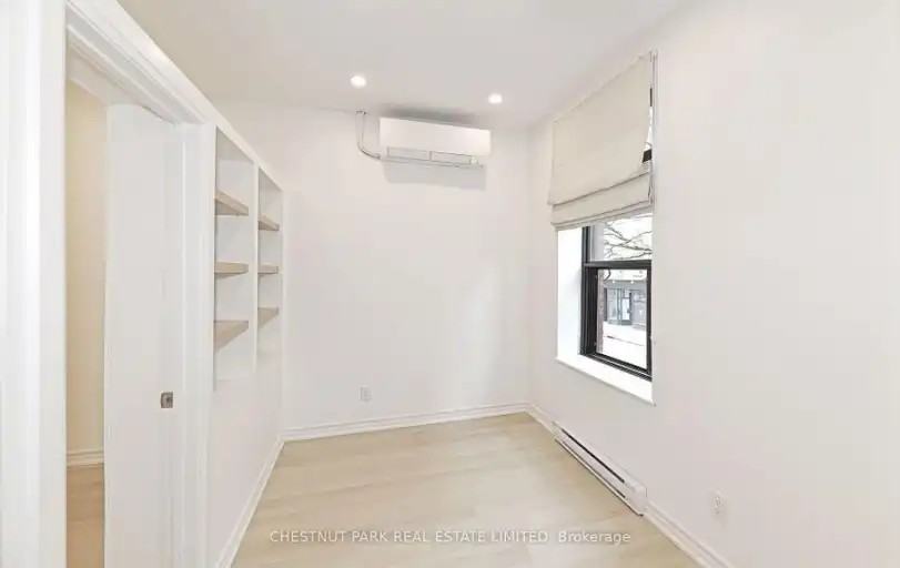 171 King St E #2 - Photo 2 of 4