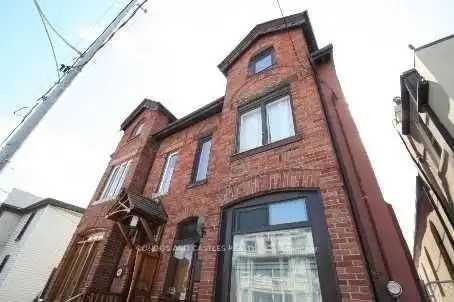 467 Richmond St E #2 - Photo 5 of 9