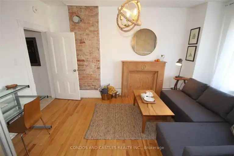 467 Richmond St E #2 - Photo 6 of 9