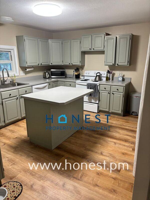 206 Derosay Ave #1 - Photo 3 of 49
