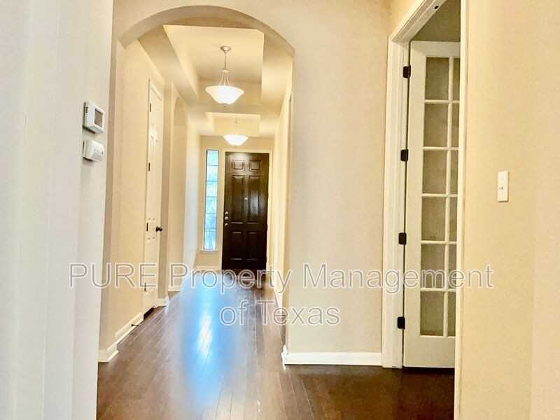 117 Cascada Ln - Photo 2 of 18