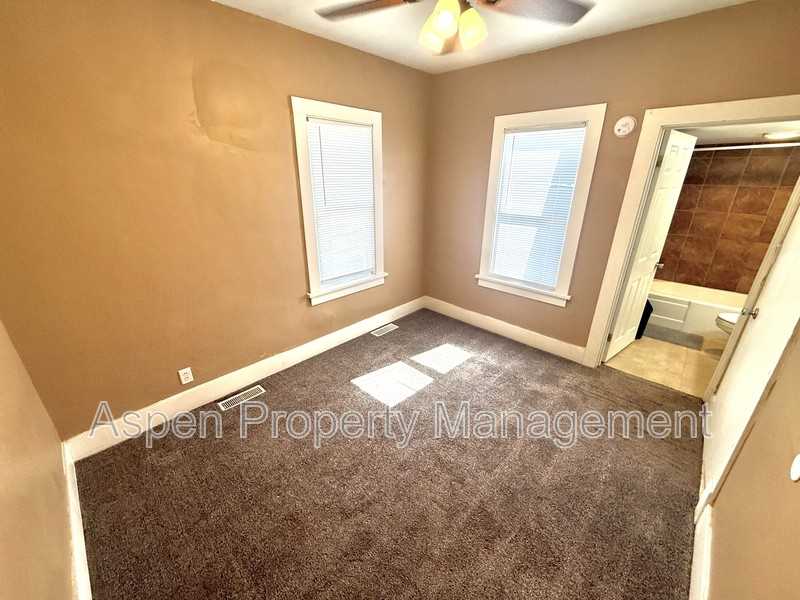 2110 S Central Ave - Photo 5 of 8