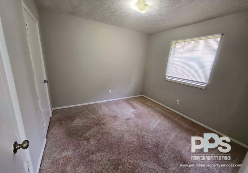 137 Burke St Se - Photo 6 of 13