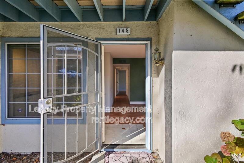 145 Glenwood - Photo 3 of 24