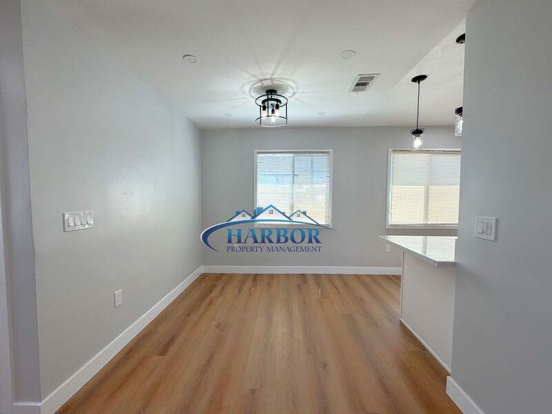 23819 Pennsylvania Ave - Photo 3 of 13