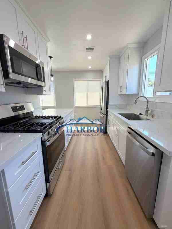 23819 Pennsylvania Ave - Photo 5 of 13
