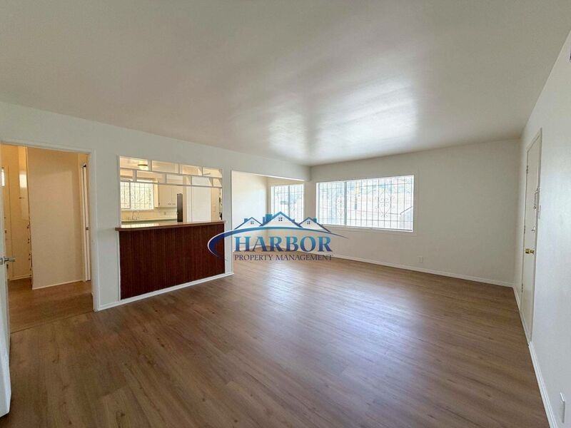 5642 Angeles Vista Blvd #2 - Photo 3 of 11