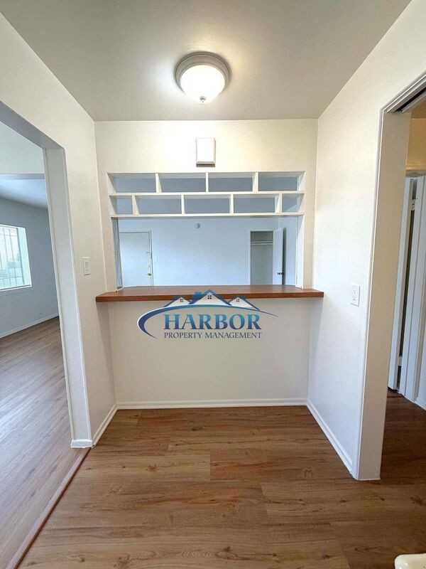 5642 Angeles Vista Blvd #2 - Photo 6 of 11